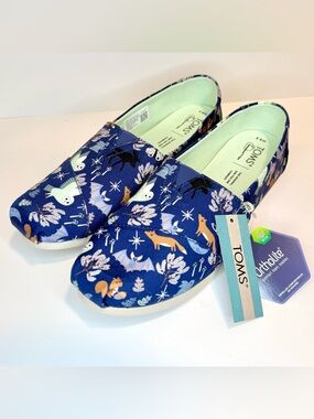 TOMS-Alpargata-Twilight Blue Woodland Creatures Print-Size 8.5-In Box-NWT
